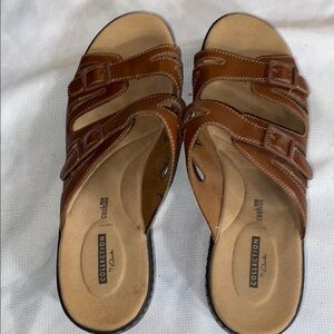 Clarks Wo size 12 Brown Leather Comfort Sandals. FAUX BUCKLE HOOK LOOP STRAPS